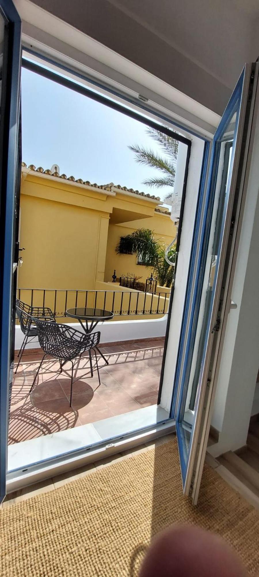 Вилла Casita Junto Al Mar En El Puerto De Cabopino Марбелья Экстерьер фото